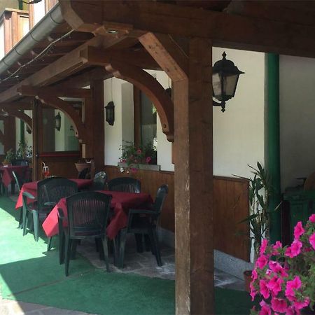 Вилла Dolomiti Di Brenta House 2 Мадонна-ди-Кампильо Экстерьер фото